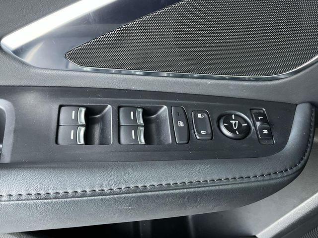 used 2021 Acura RDX car, priced at $26,600