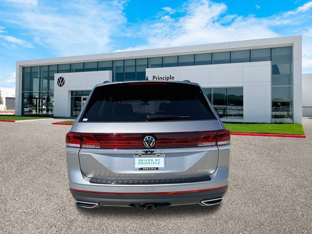 new 2025 Volkswagen Atlas car, priced at $43,232