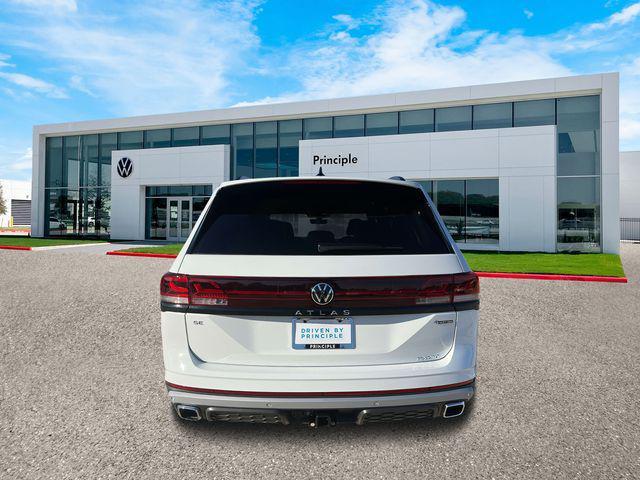 new 2025 Volkswagen Atlas car, priced at $47,076