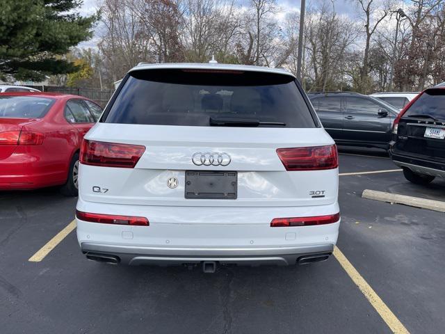 used 2018 Audi Q7 car