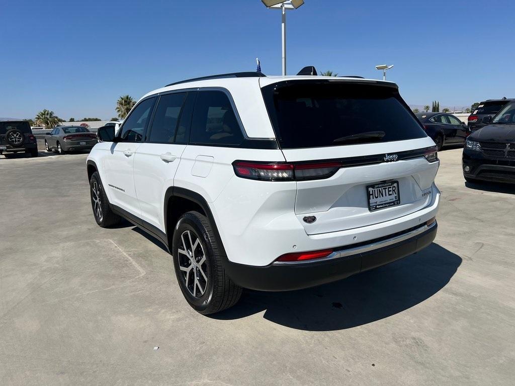 used 2023 Jeep Grand Cherokee car, priced at $29,955