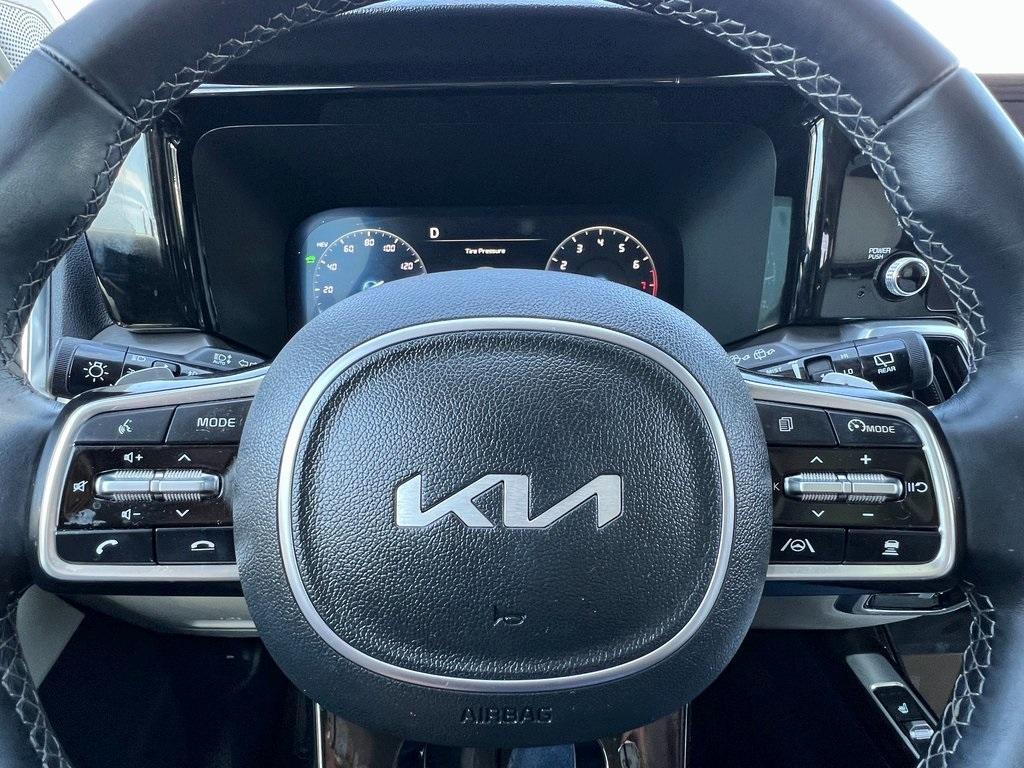 used 2023 Kia Sorento Plug-In Hybrid car, priced at $34,995