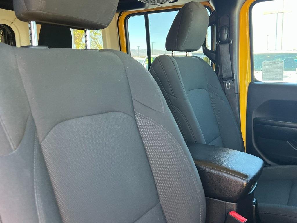 used 2020 Jeep Wrangler Unlimited car, priced at $32,289
