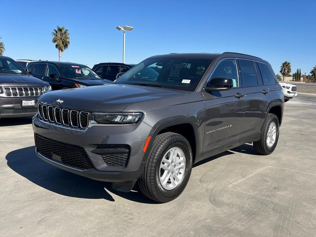 new 2025 Jeep Grand Cherokee car, priced at $34,175