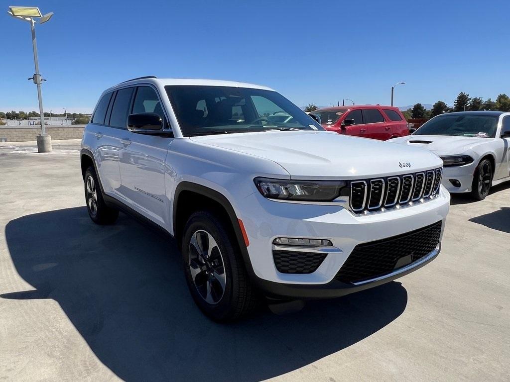 new 2024 Jeep Grand Cherokee 4xe car, priced at $49,997