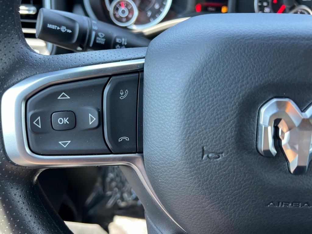 new 2025 Ram 1500 car, priced at $42,547