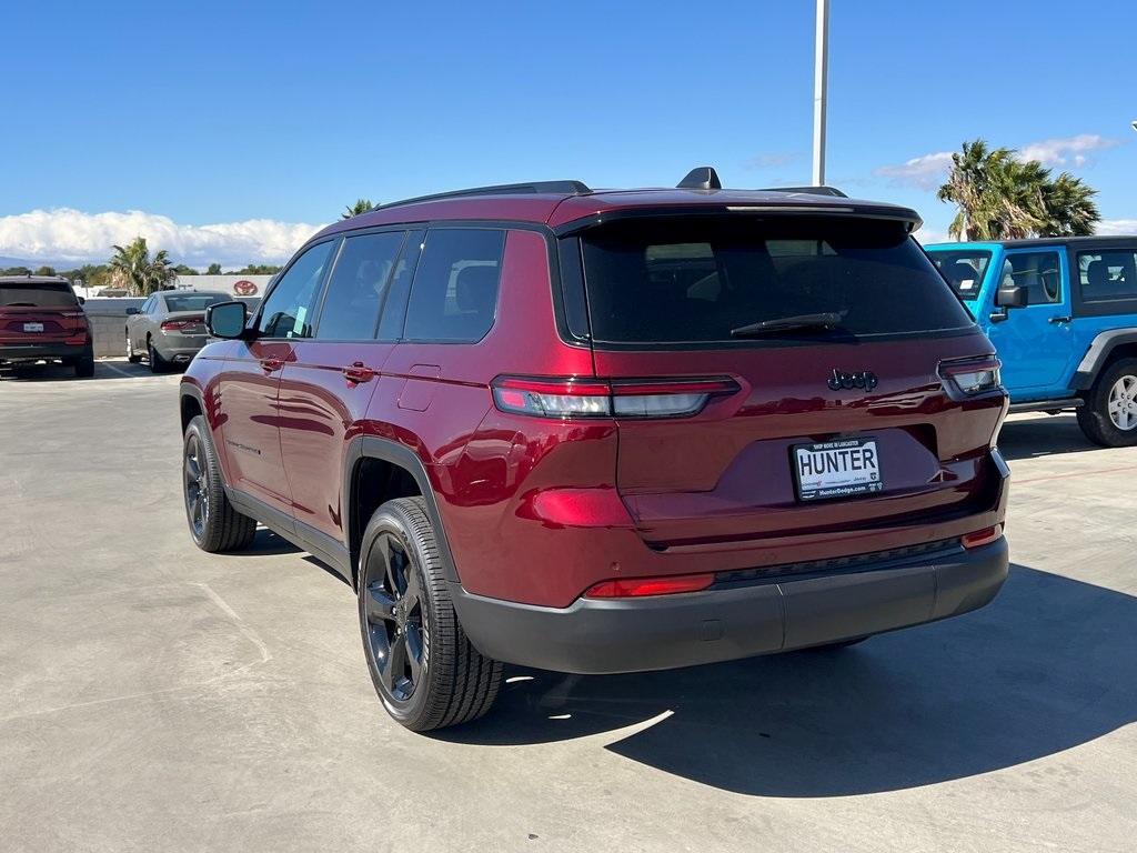 new 2025 Jeep Grand Cherokee L car, priced at $42,175