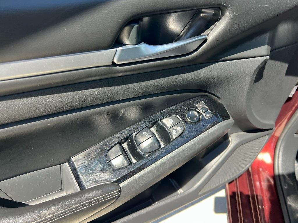 used 2023 Nissan Altima car, priced at $20,835