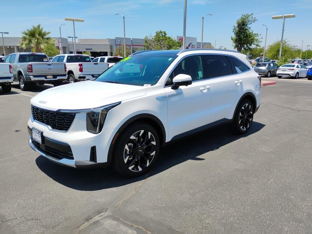 used 2024 Kia Sorento car, priced at $37,397