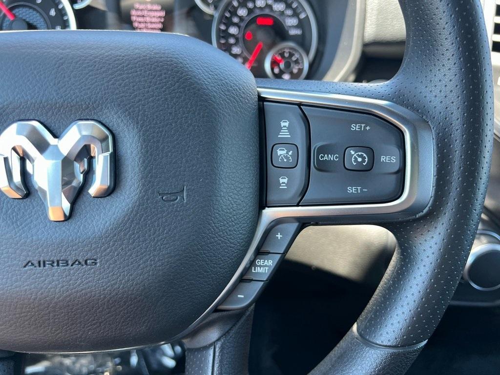 new 2025 Ram 1500 car, priced at $41,634