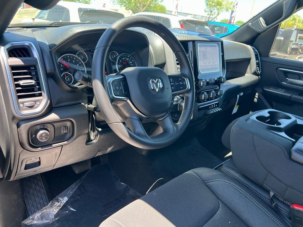new 2025 Ram 1500 car, priced at $41,634