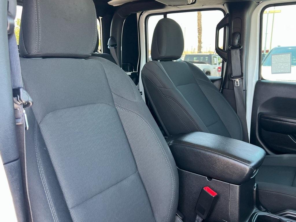 used 2020 Jeep Gladiator car, priced at $34,975