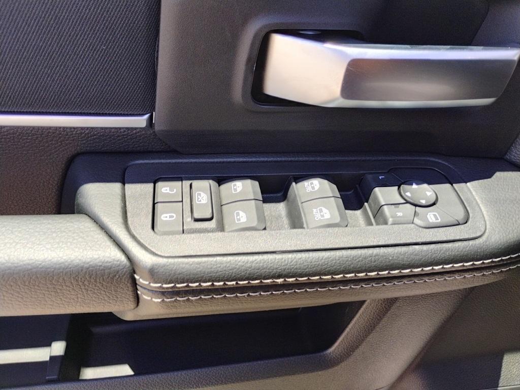 new 2025 Ram 2500 car, priced at $68,472