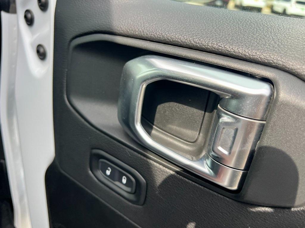 used 2022 Jeep Gladiator car, priced at $39,995