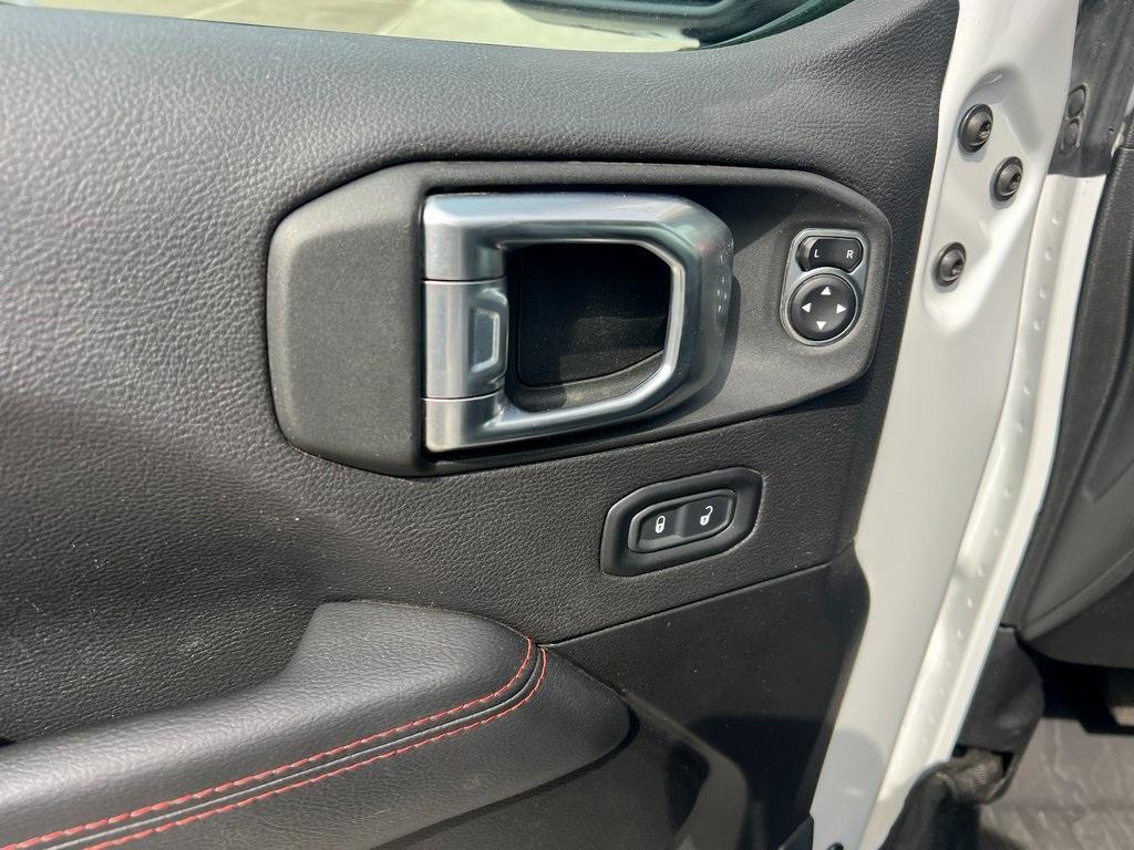 used 2022 Jeep Gladiator car, priced at $39,995