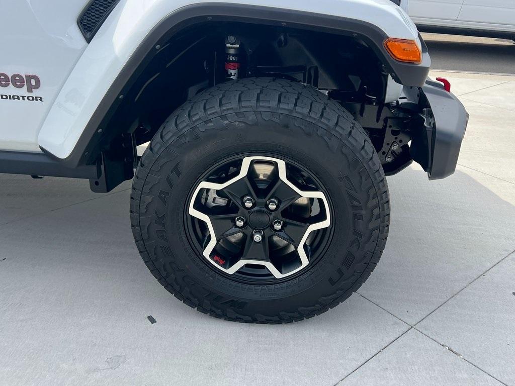 used 2022 Jeep Gladiator car, priced at $39,995