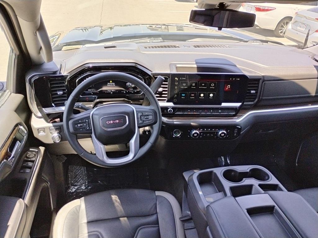 used 2023 GMC Sierra 1500 car, priced at $47,995