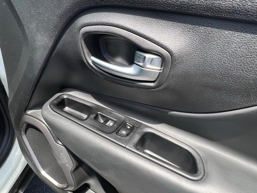 used 2022 Jeep Renegade car, priced at $20,995