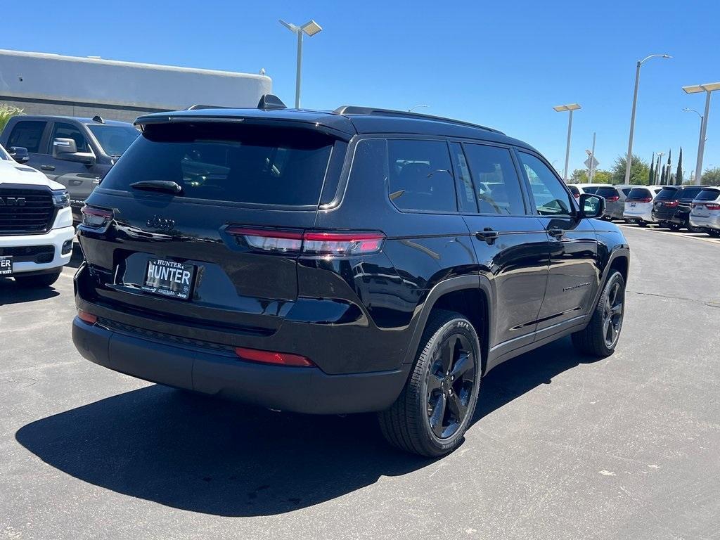 new 2025 Jeep Grand Cherokee L car, priced at $45,212