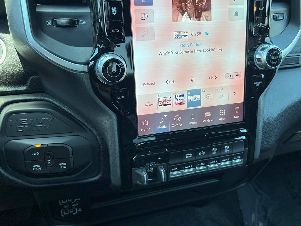 new 2025 Ram 2500 car, priced at $72,971