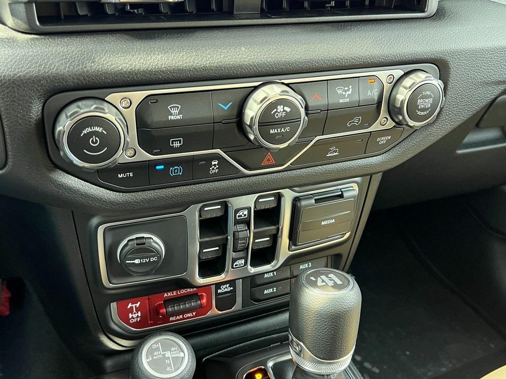 new 2025 Jeep Wrangler 4xe car, priced at $59,427