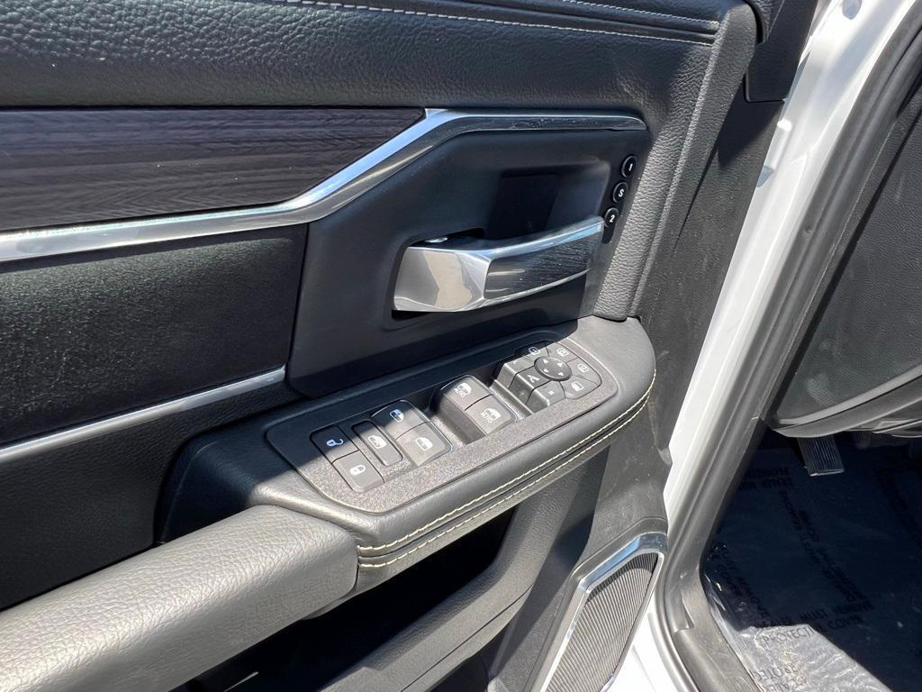 new 2025 Ram 2500 car, priced at $81,698