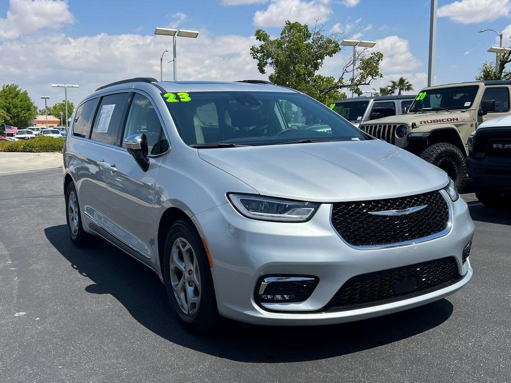 used 2023 Chrysler Pacifica car, priced at $32,008