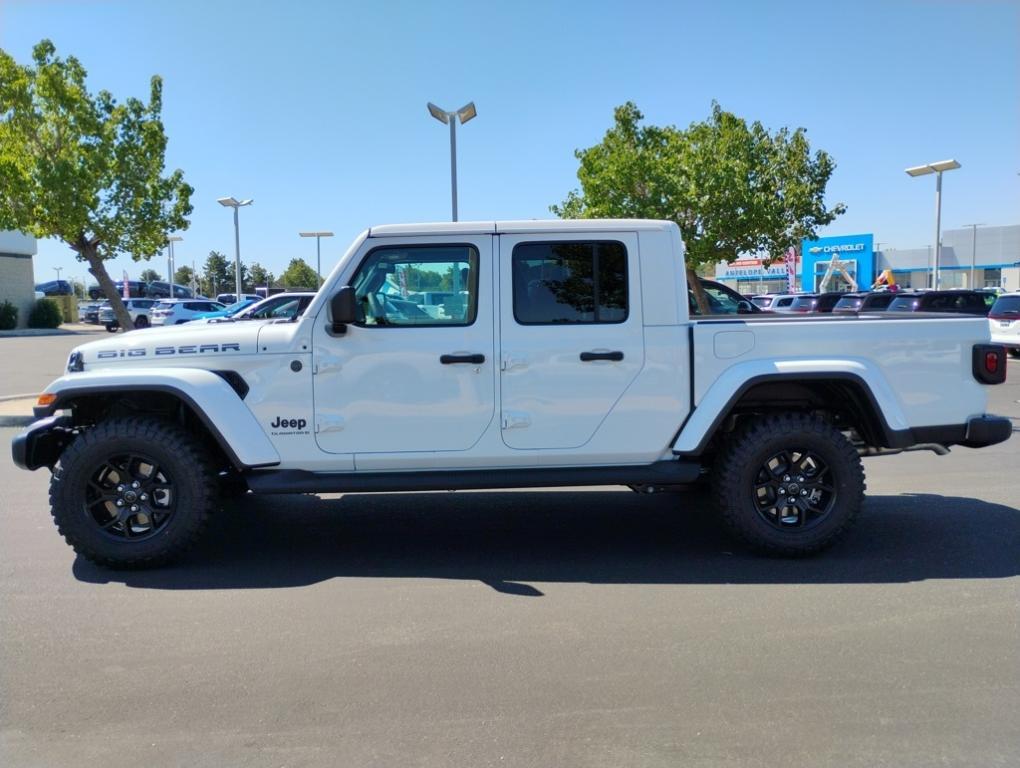 new 2025 Jeep Gladiator car, priced at $44,795