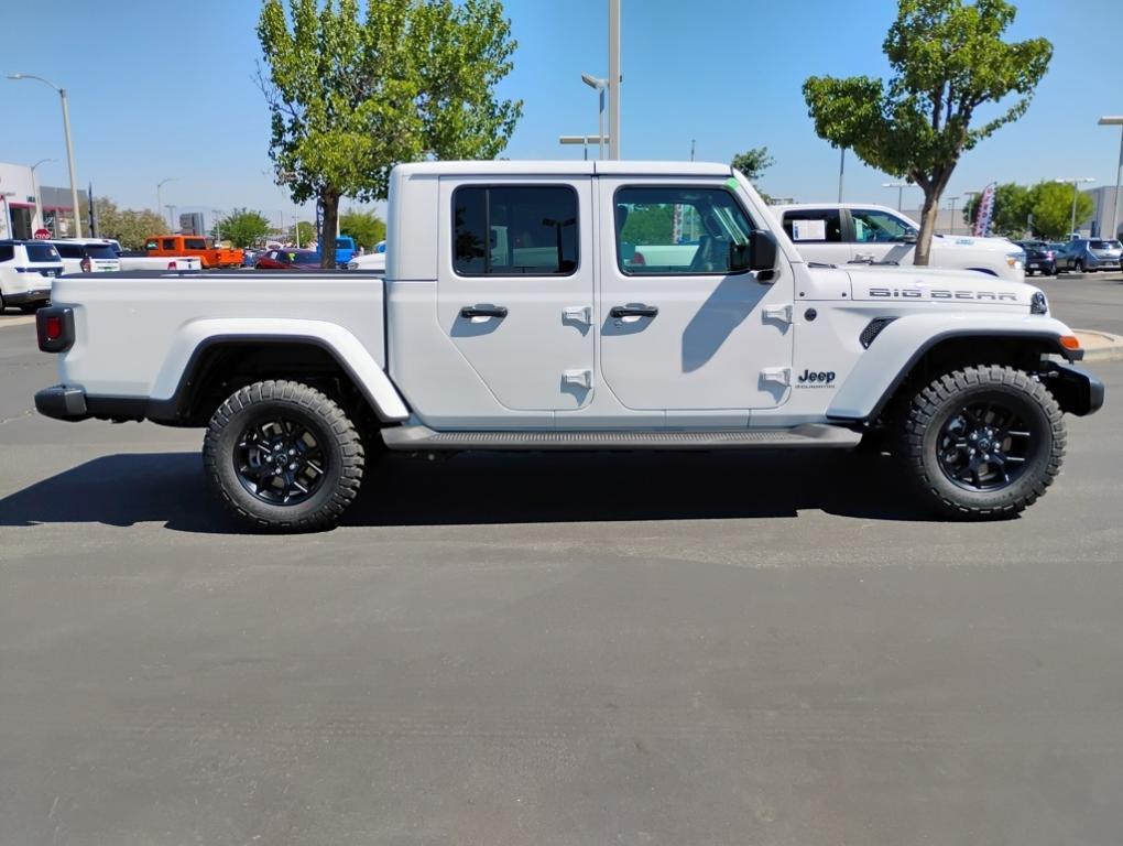 new 2025 Jeep Gladiator car, priced at $44,795