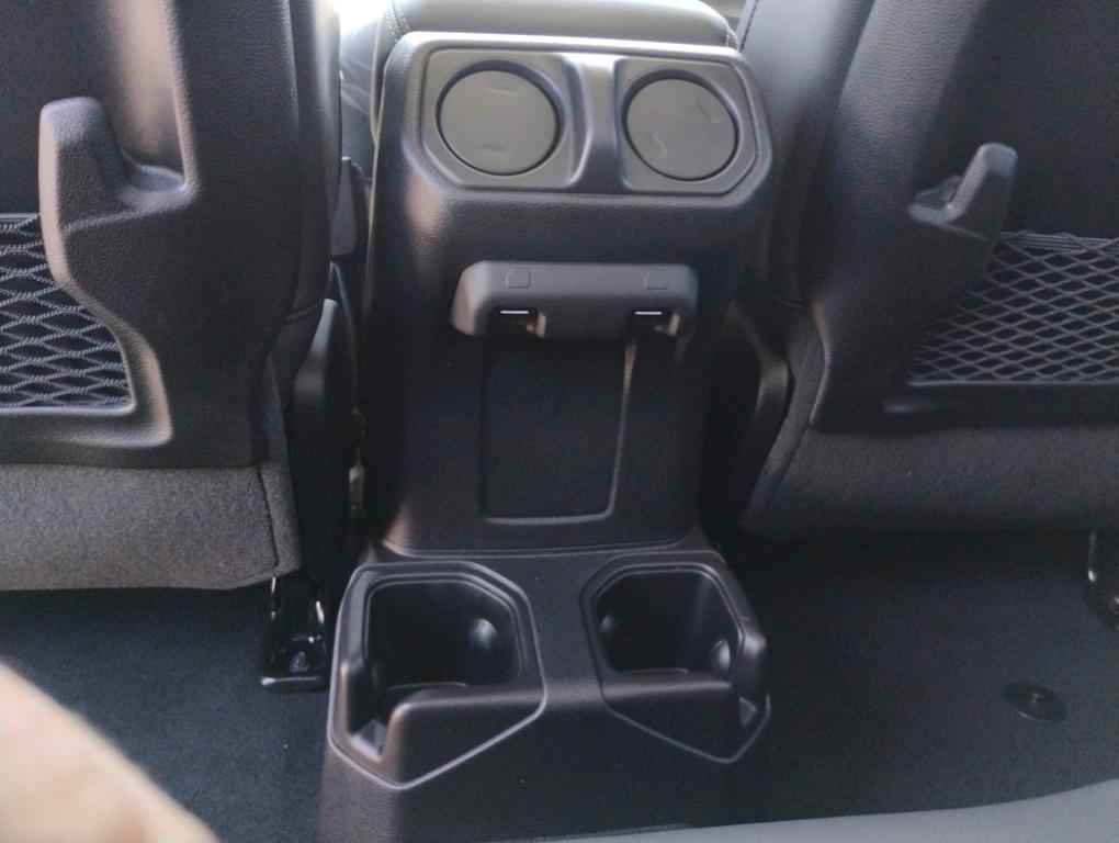new 2025 Jeep Gladiator car, priced at $44,795