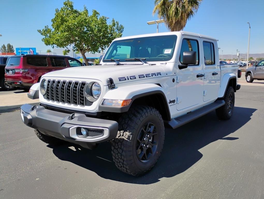 new 2025 Jeep Gladiator car, priced at $44,795