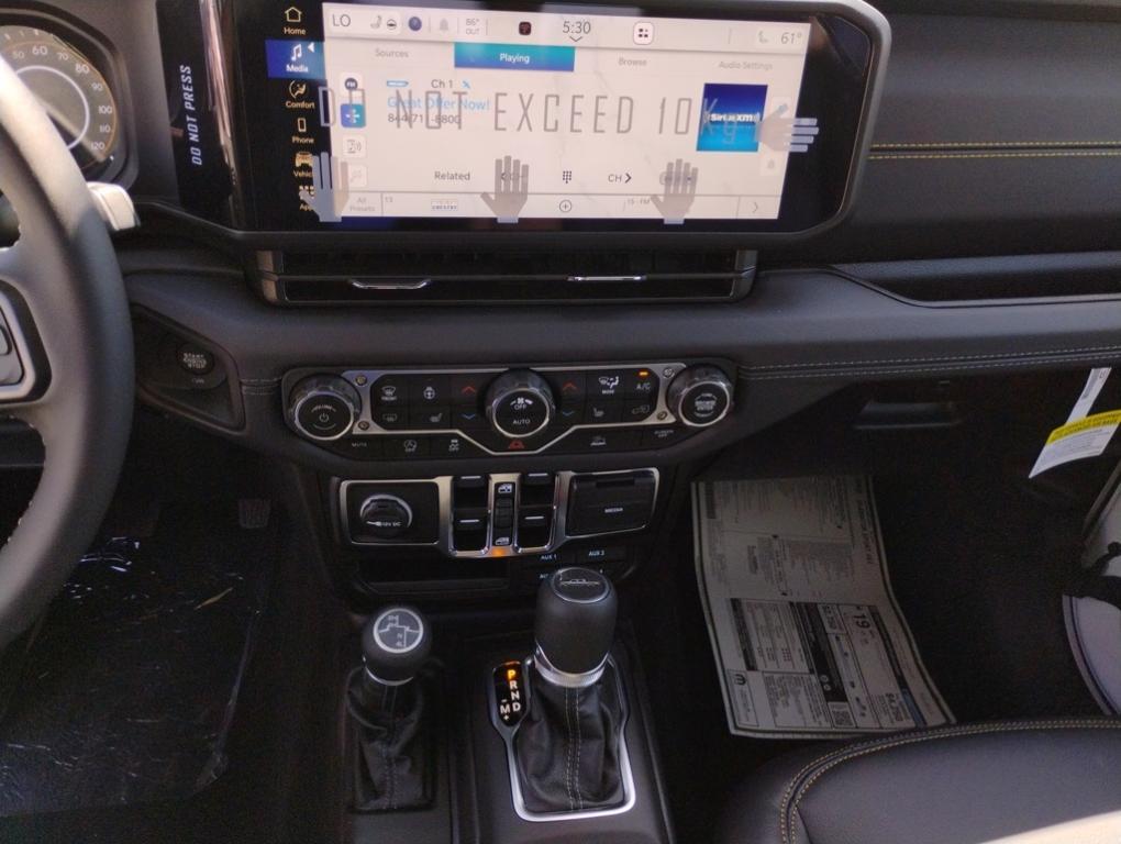 new 2025 Jeep Gladiator car, priced at $44,795