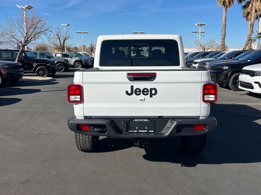 new 2025 Jeep Gladiator car, priced at $42,830