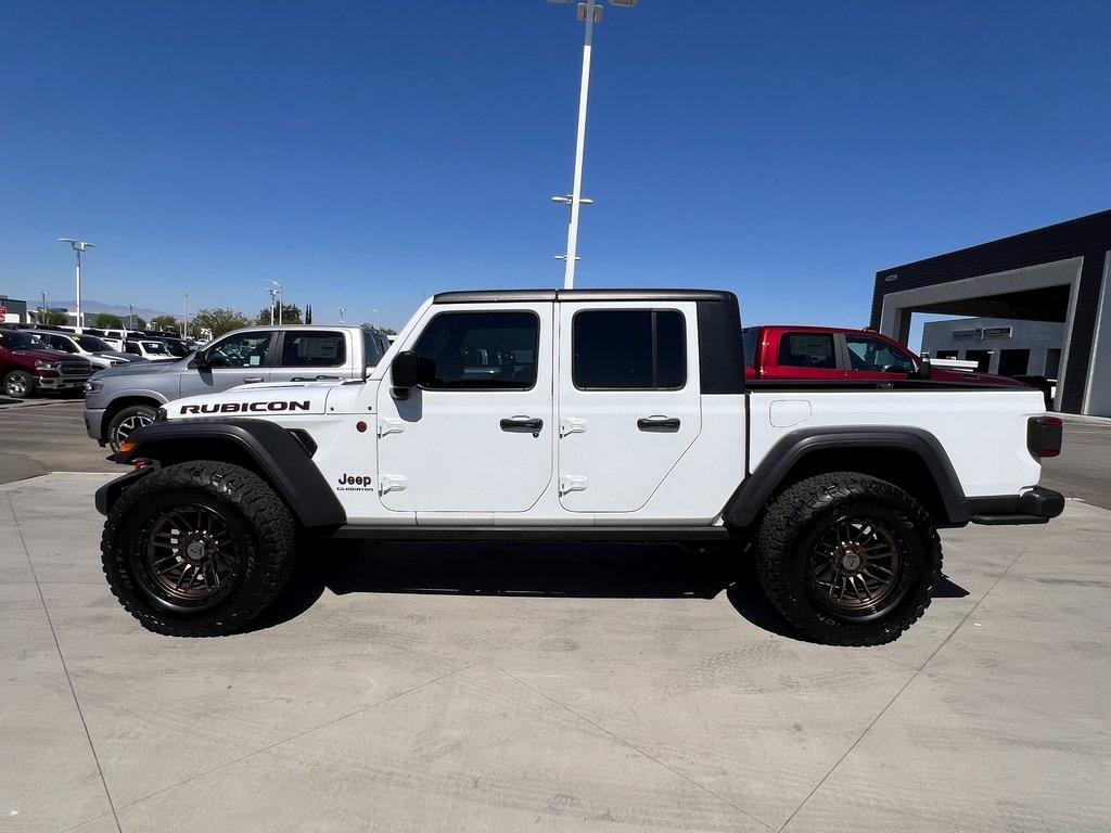 used 2020 Jeep Gladiator car, priced at $37,207