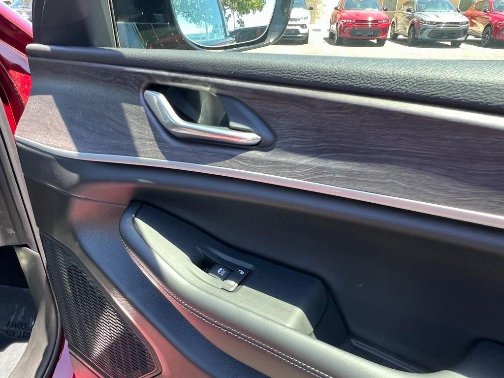 new 2025 Jeep Grand Cherokee L car, priced at $49,082