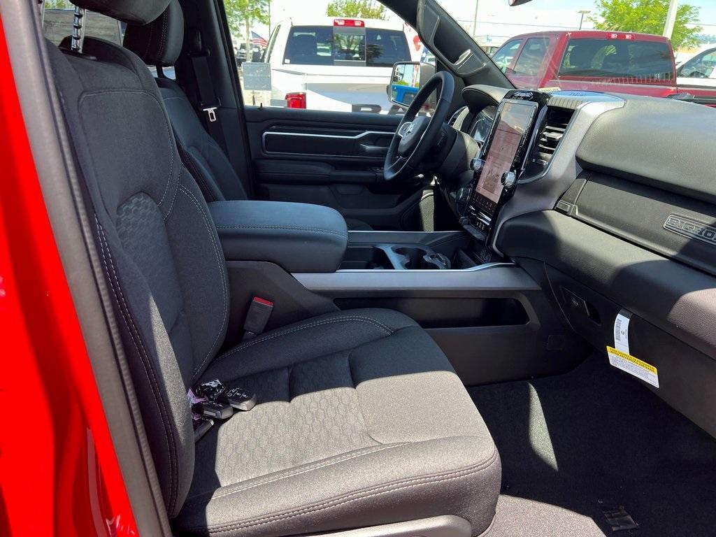 new 2025 Ram 1500 car, priced at $51,568