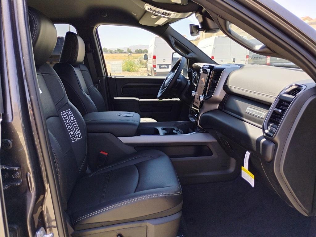 new 2025 Ram 2500 car, priced at $76,381