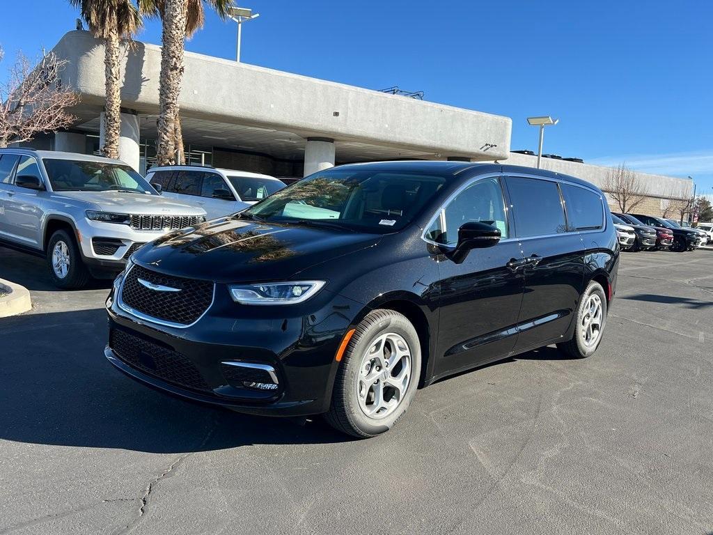 new 2024 Chrysler Pacifica car, priced at $44,815