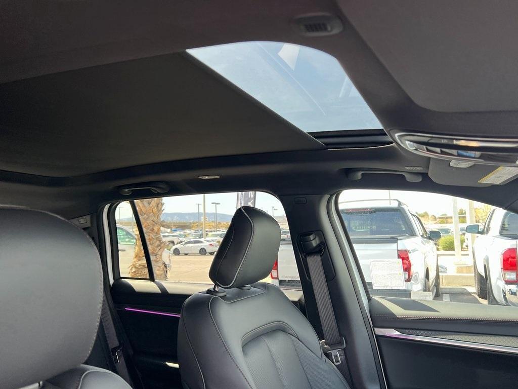 new 2025 Jeep Wagoneer S car, priced at $58,995