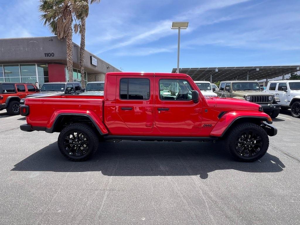 new 2025 Jeep Gladiator car, priced at $42,075