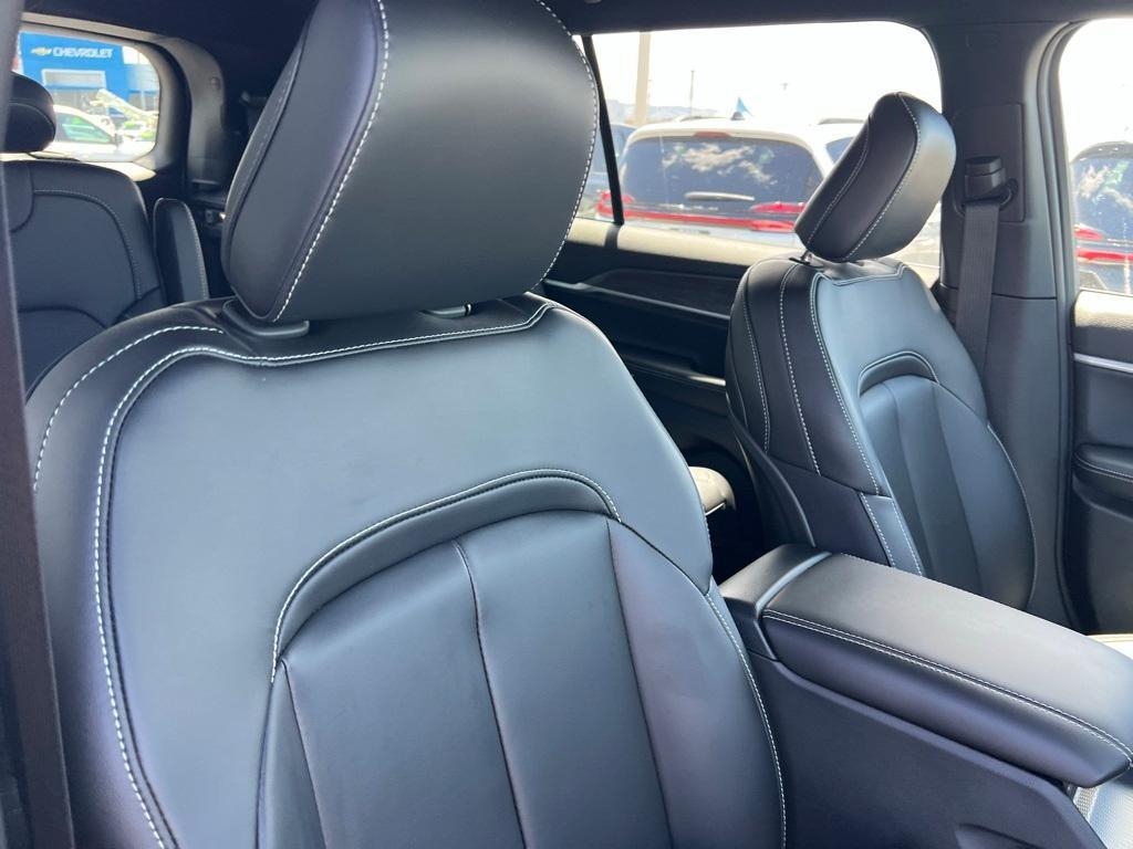 new 2025 Jeep Grand Cherokee L car, priced at $45,872