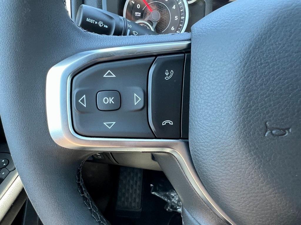 new 2025 Ram 1500 car, priced at $45,439