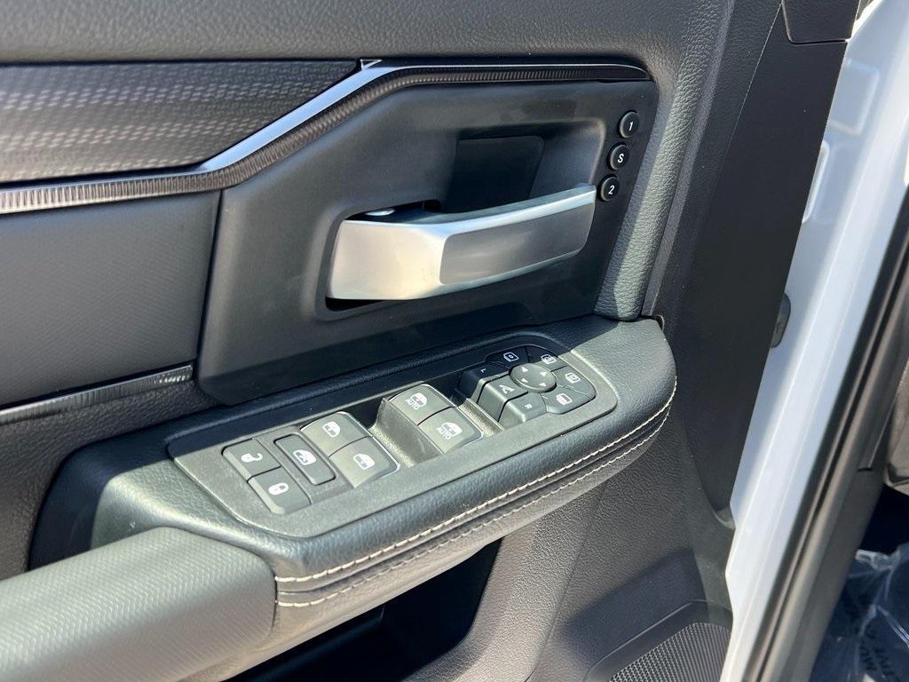 new 2025 Ram 2500 car, priced at $86,015