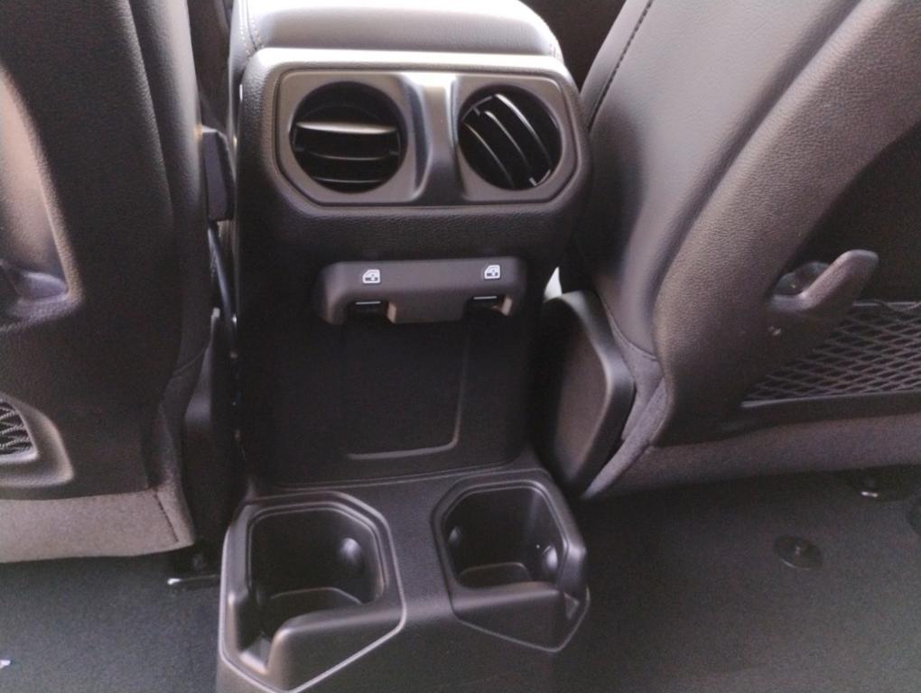 new 2025 Jeep Gladiator car, priced at $48,235