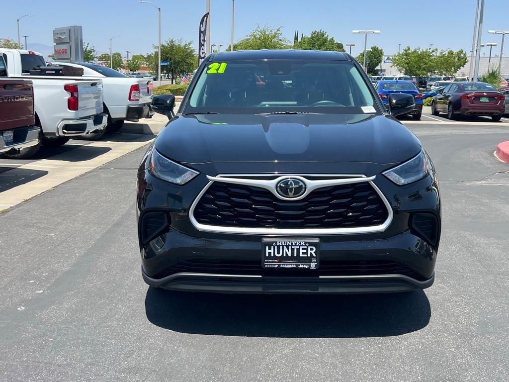 used 2021 Toyota Highlander car, priced at $31,046