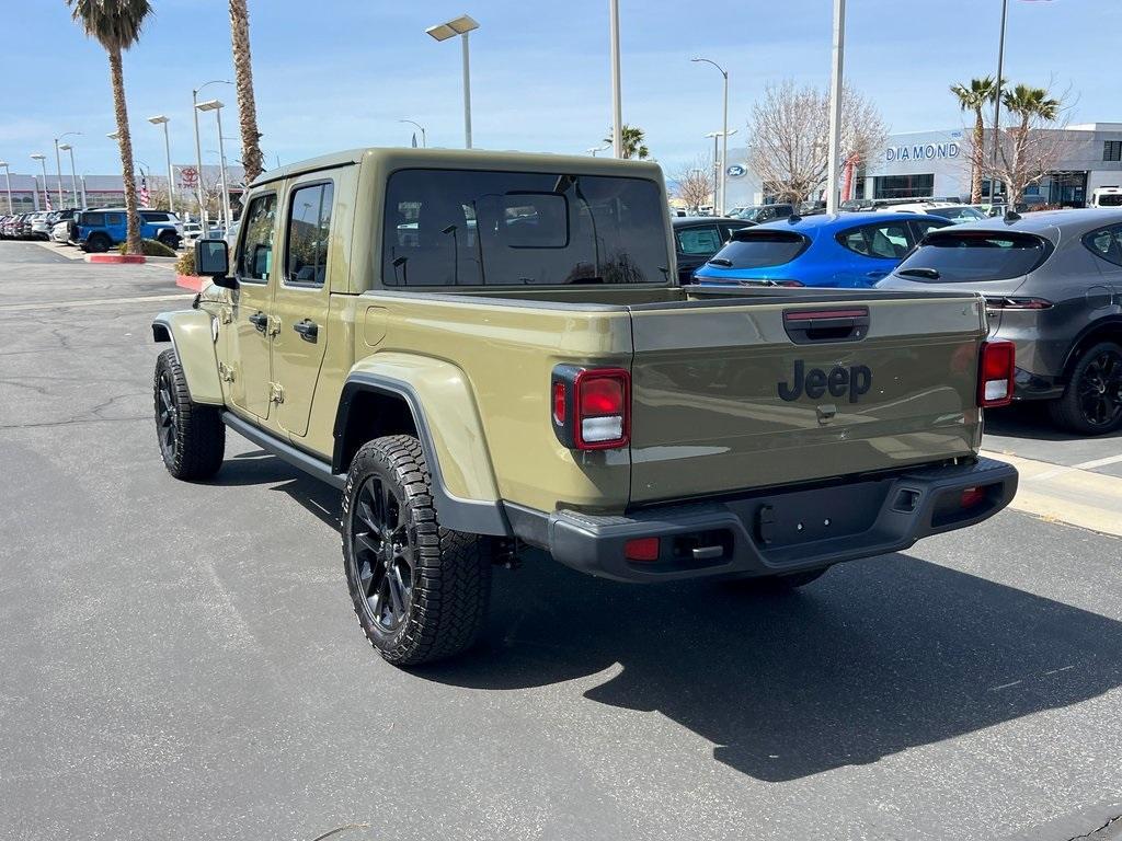 new 2025 Jeep Gladiator car, priced at $40,530