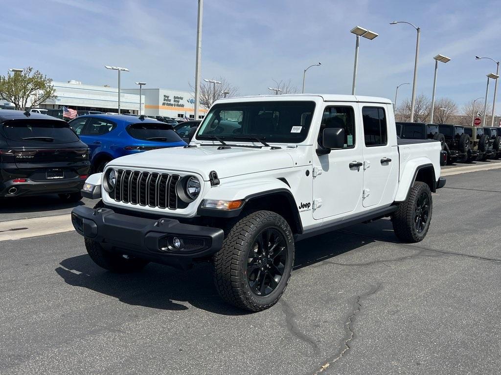 new 2025 Jeep Gladiator car, priced at $40,535