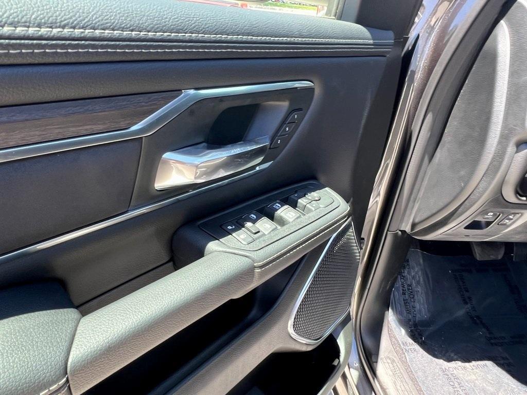 new 2025 Ram 1500 car, priced at $59,376