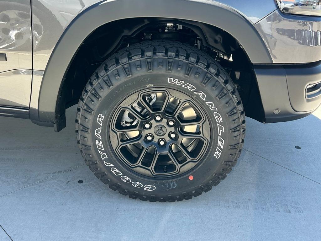 new 2025 Ram 1500 car, priced at $59,199