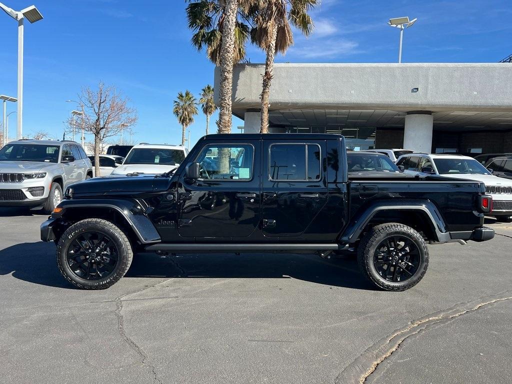 new 2025 Jeep Gladiator car, priced at $43,180